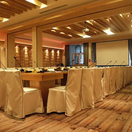 Pahuljica ホテル 4*